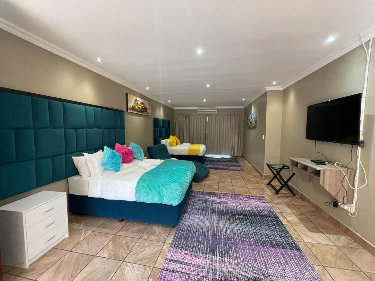 The Black Crown Hotell Hartbeespoort Eksteriør bilde